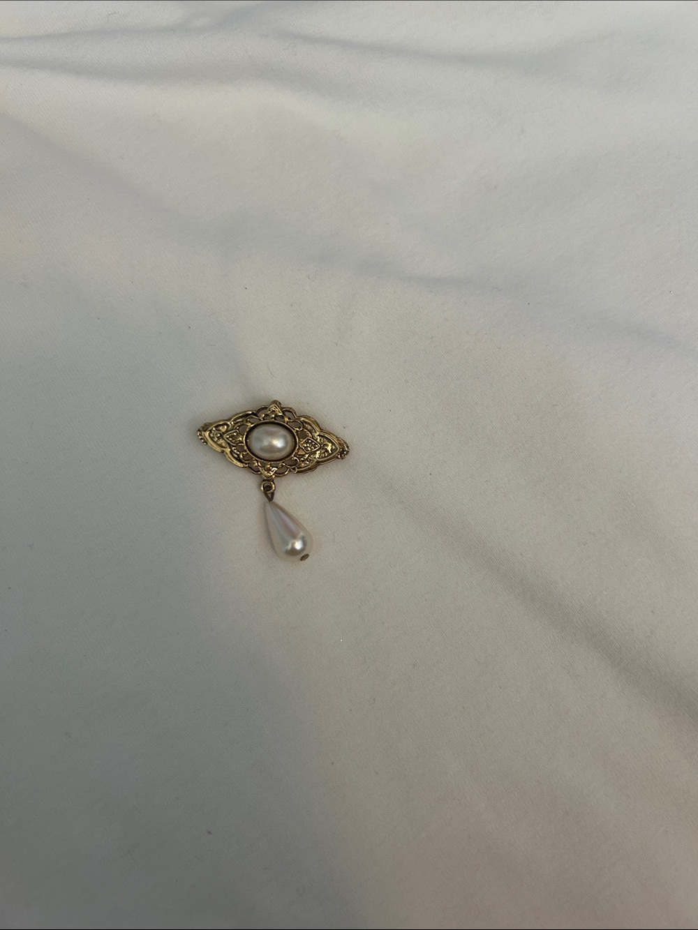 Gold Filigree Pearl Drop Pendant - White Pearl Accent